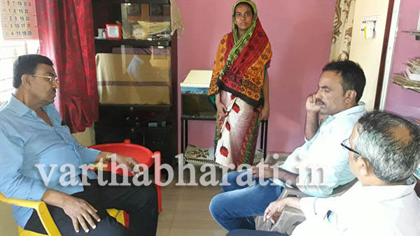 ಹನೀಫ್ ಮನೆಗೆ ಶ್ರೀರಾಮರೆಡ್ಡಿ ಭೇಟಿ